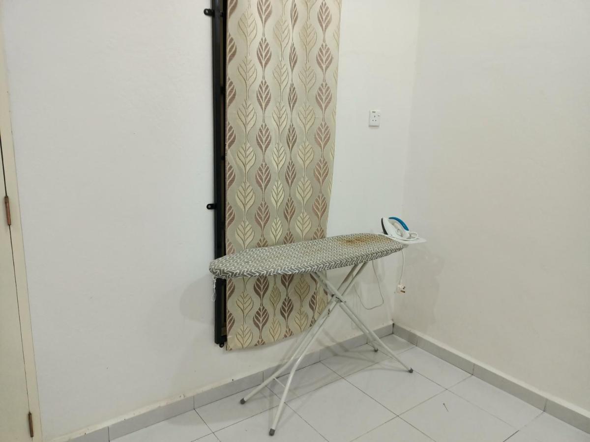 Ummi'S Homestay Kuala Besut Kampong Baru Dış mekan fotoğraf
