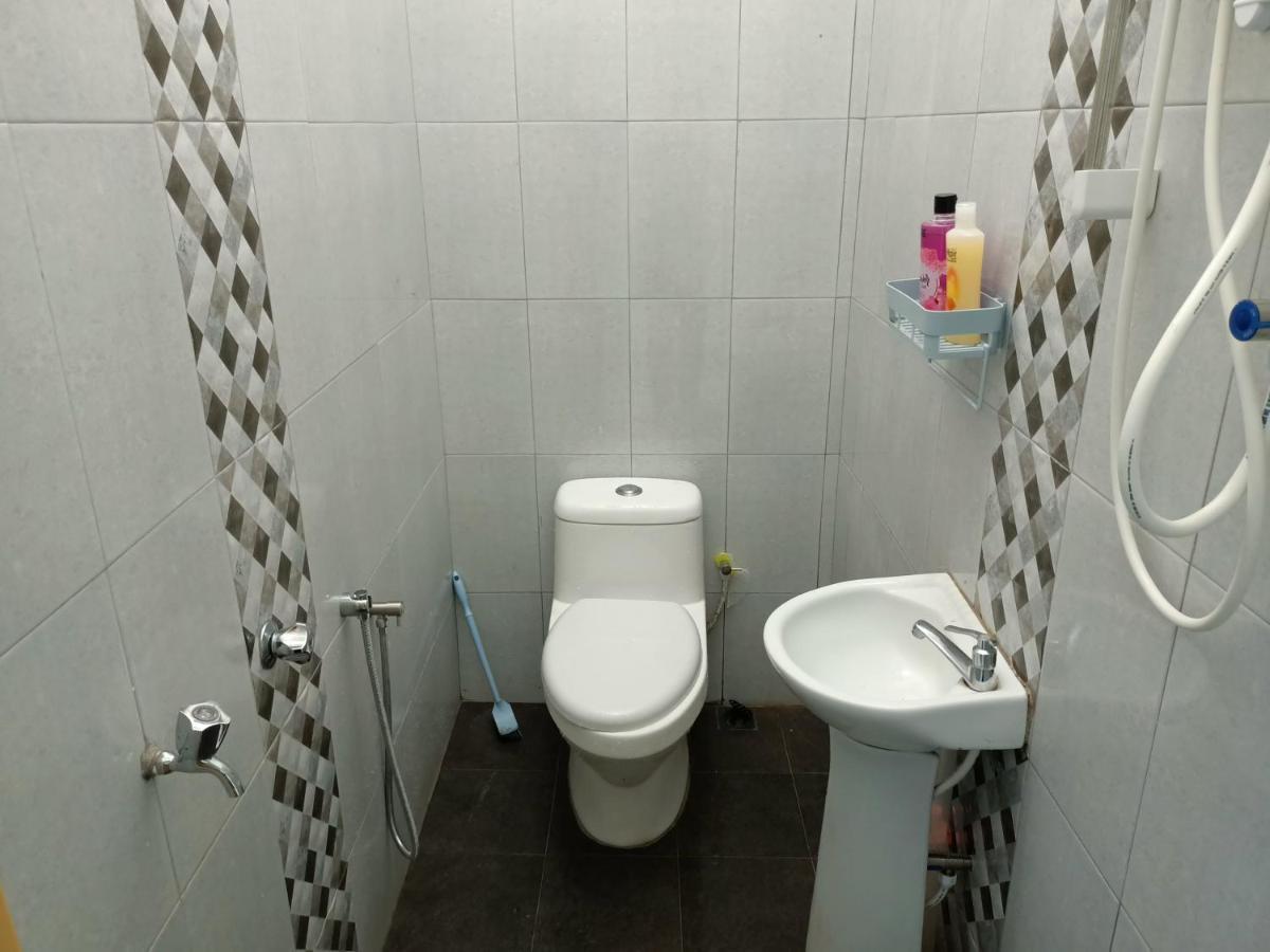 Ummi'S Homestay Kuala Besut Kampong Baru Dış mekan fotoğraf